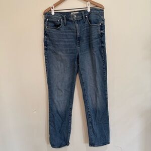 Madewell “The High-Rise Slim Boyjean” in a classic medium wash size 31